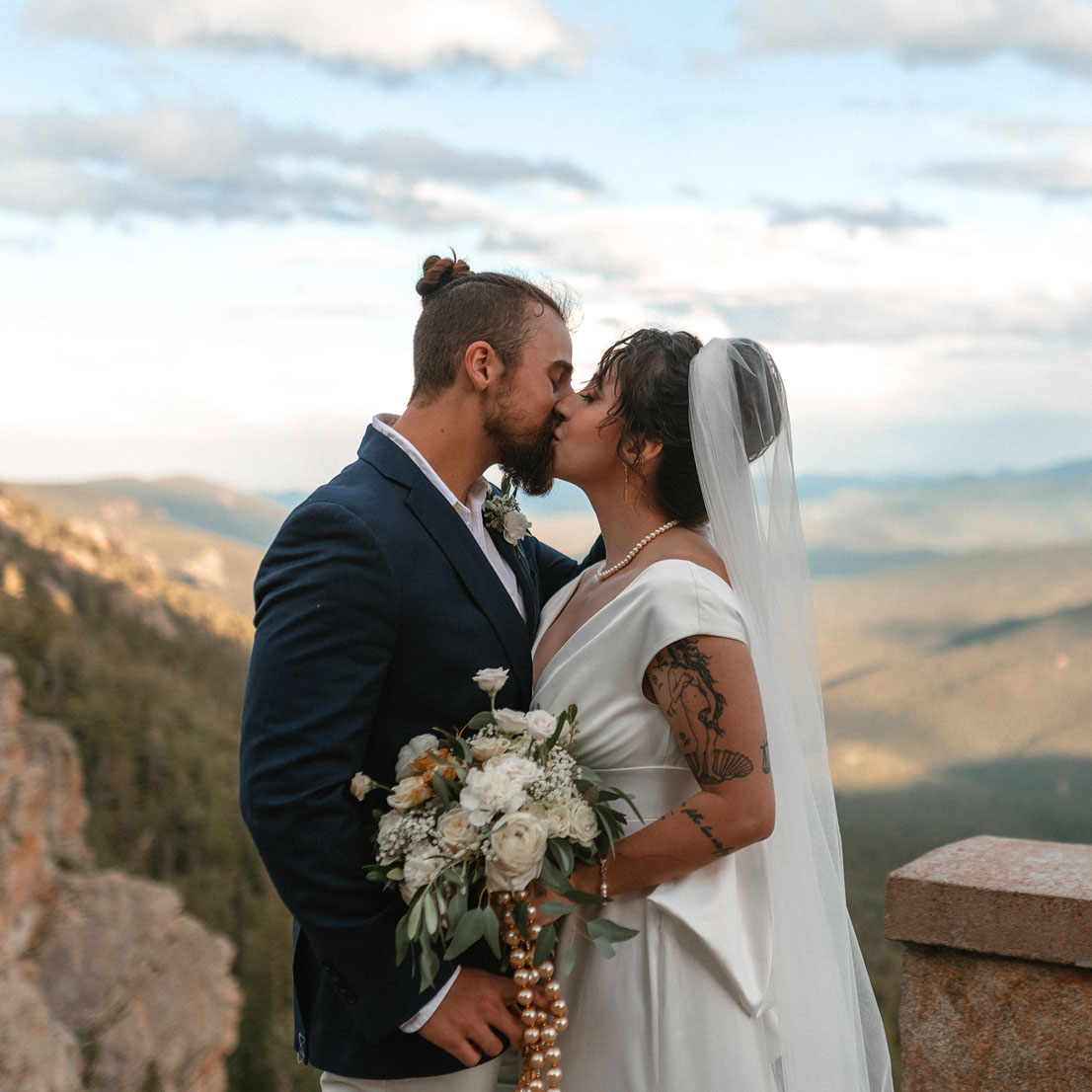 IngridMo-584_1106x1106